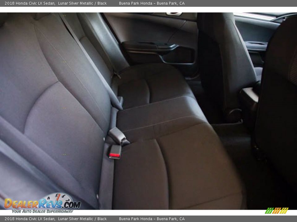 2018 Honda Civic LX Sedan Lunar Silver Metallic / Black Photo #22
