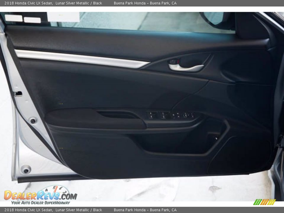 2018 Honda Civic LX Sedan Lunar Silver Metallic / Black Photo #29