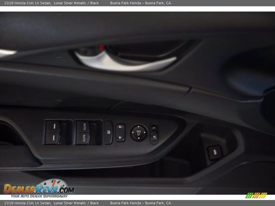 2018 Honda Civic LX Sedan Lunar Silver Metallic / Black Photo #30