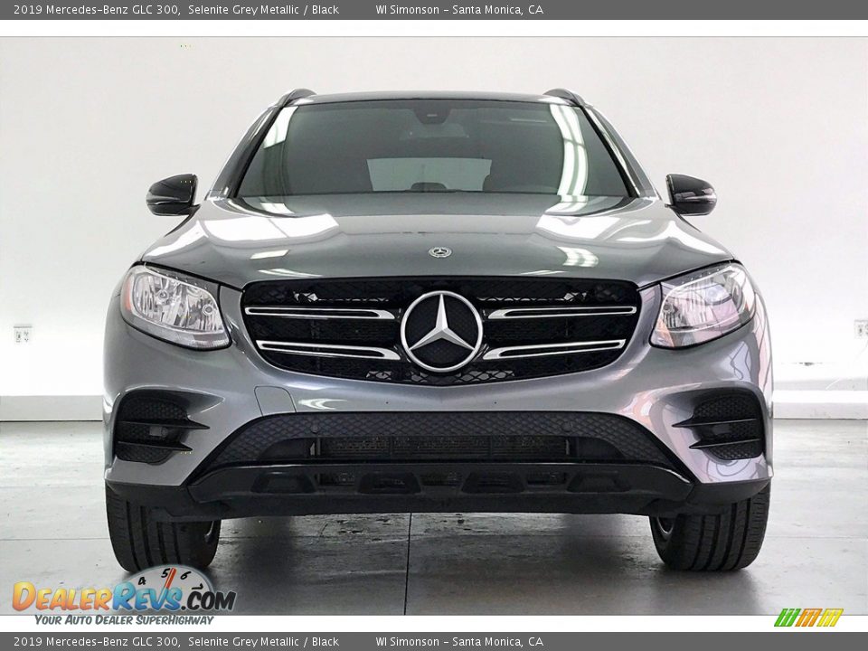 2019 Mercedes-Benz GLC 300 Selenite Grey Metallic / Black Photo #2