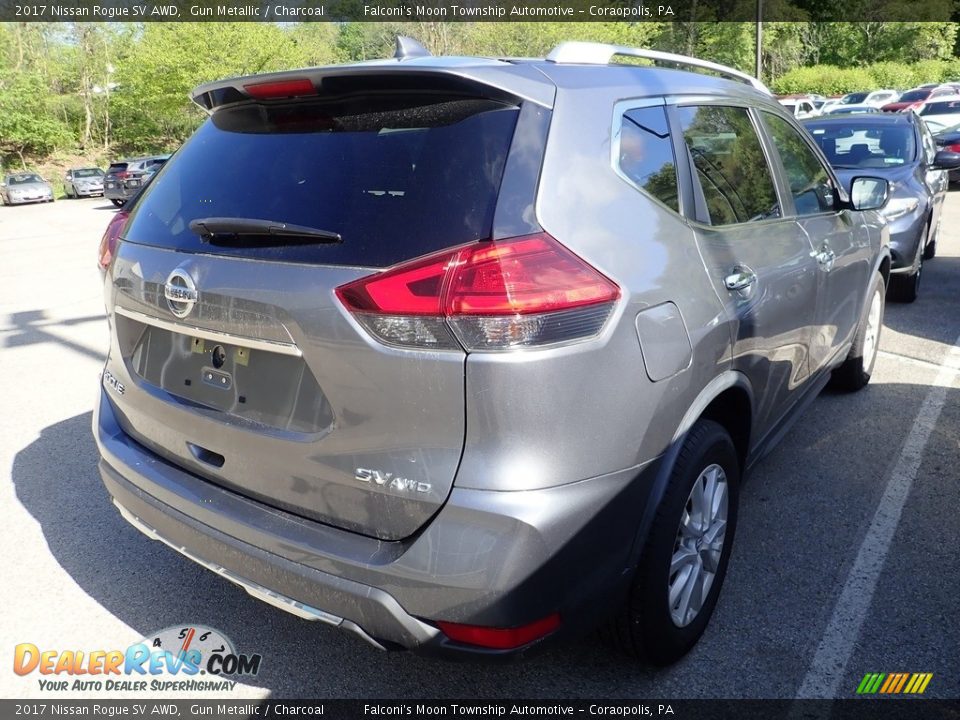 2017 Nissan Rogue SV AWD Gun Metallic / Charcoal Photo #4