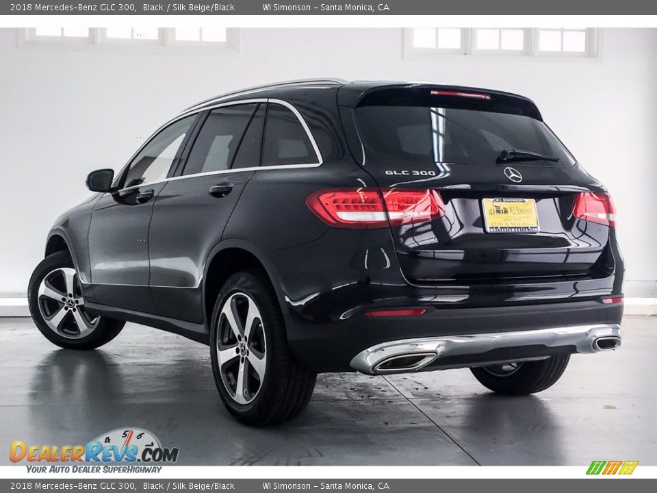 2018 Mercedes-Benz GLC 300 Black / Silk Beige/Black Photo #3