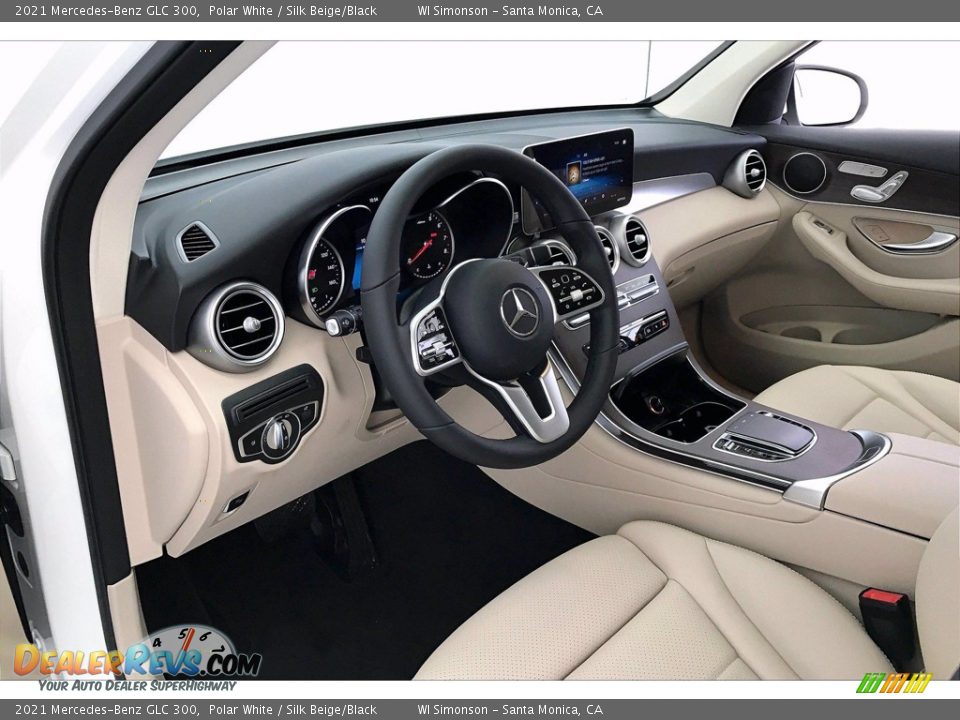 2021 Mercedes-Benz GLC 300 Polar White / Silk Beige/Black Photo #4