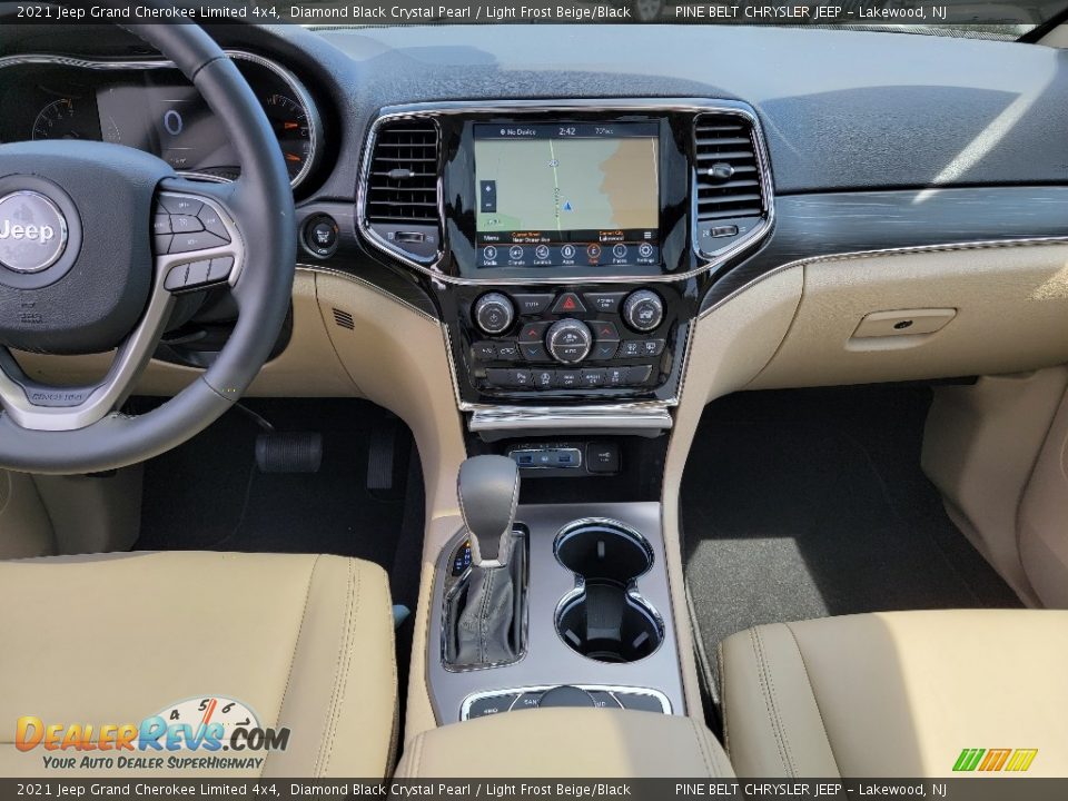 2021 Jeep Grand Cherokee Limited 4x4 Diamond Black Crystal Pearl / Light Frost Beige/Black Photo #10