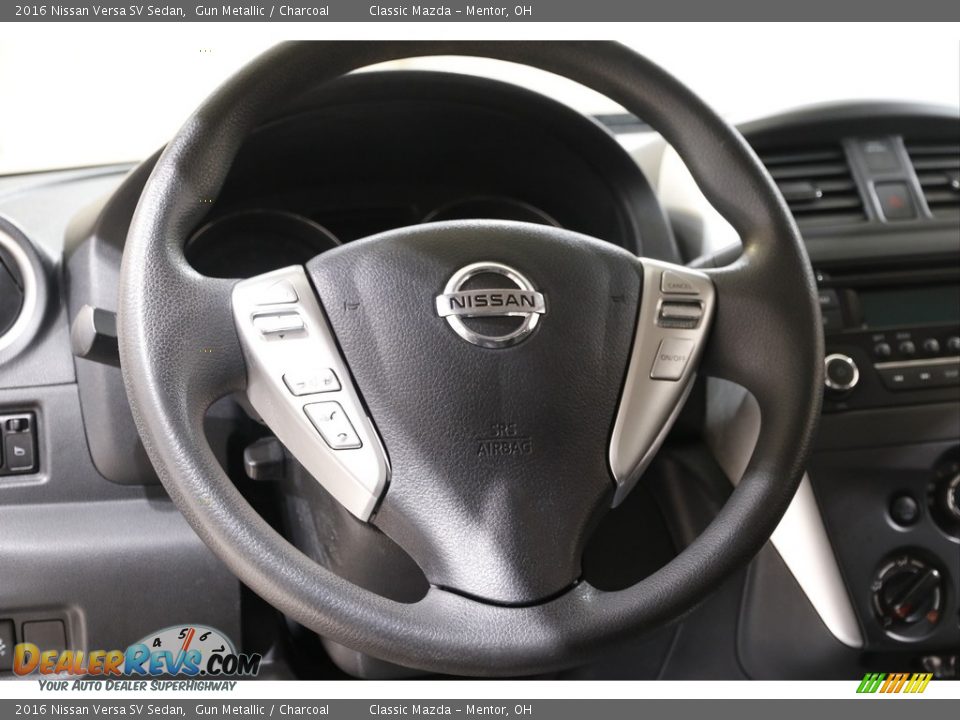 2016 Nissan Versa SV Sedan Steering Wheel Photo #7