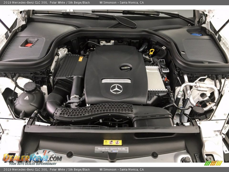 2019 Mercedes-Benz GLC 300 Polar White / Silk Beige/Black Photo #8