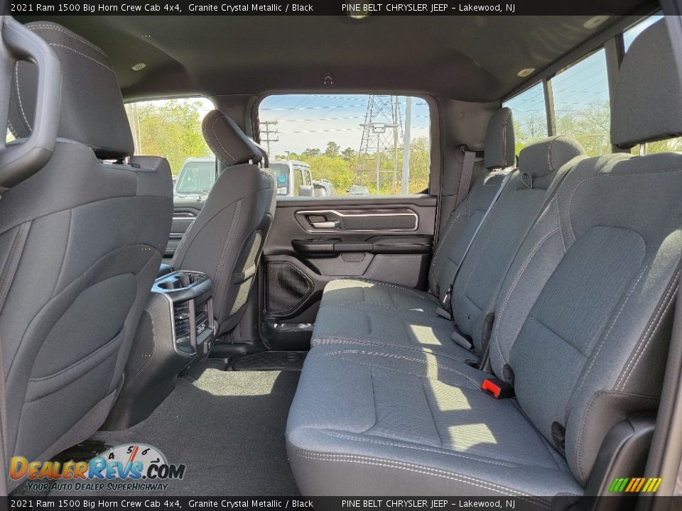 2021 Ram 1500 Big Horn Crew Cab 4x4 Granite Crystal Metallic / Black Photo #9