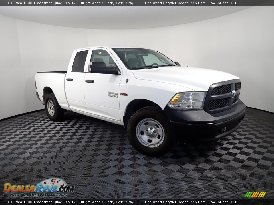 Front 3/4 View of 2016 Ram 1500 Tradesman Quad Cab 4x4 Photo #2