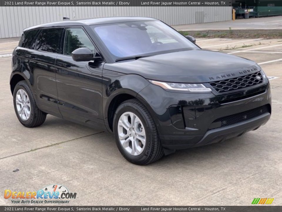 Front 3/4 View of 2021 Land Rover Range Rover Evoque S Photo #12
