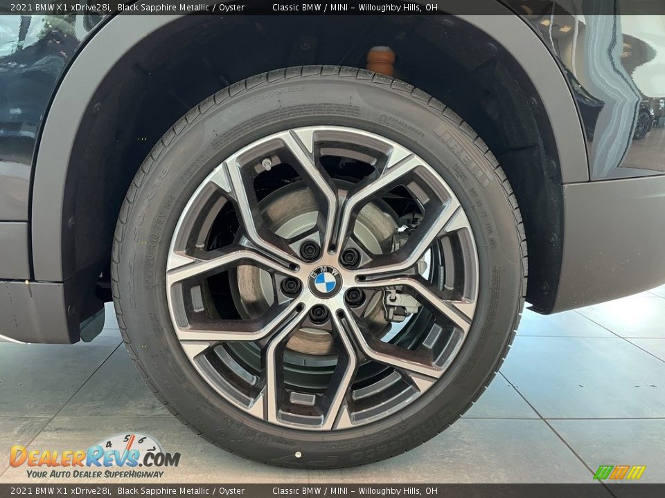 2021 BMW X1 xDrive28i Black Sapphire Metallic / Oyster Photo #5