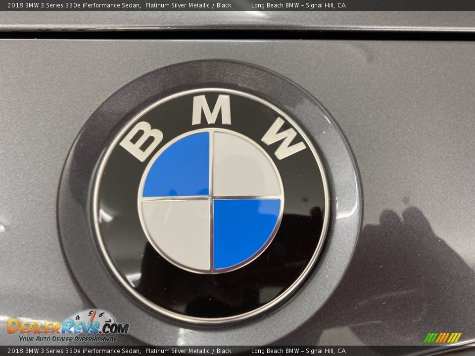 2018 BMW 3 Series 330e iPerformance Sedan Platinum Silver Metallic / Black Photo #8