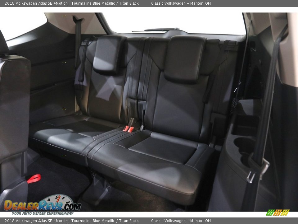 2018 Volkswagen Atlas SE 4Motion Tourmaline Blue Metallic / Titan Black Photo #16
