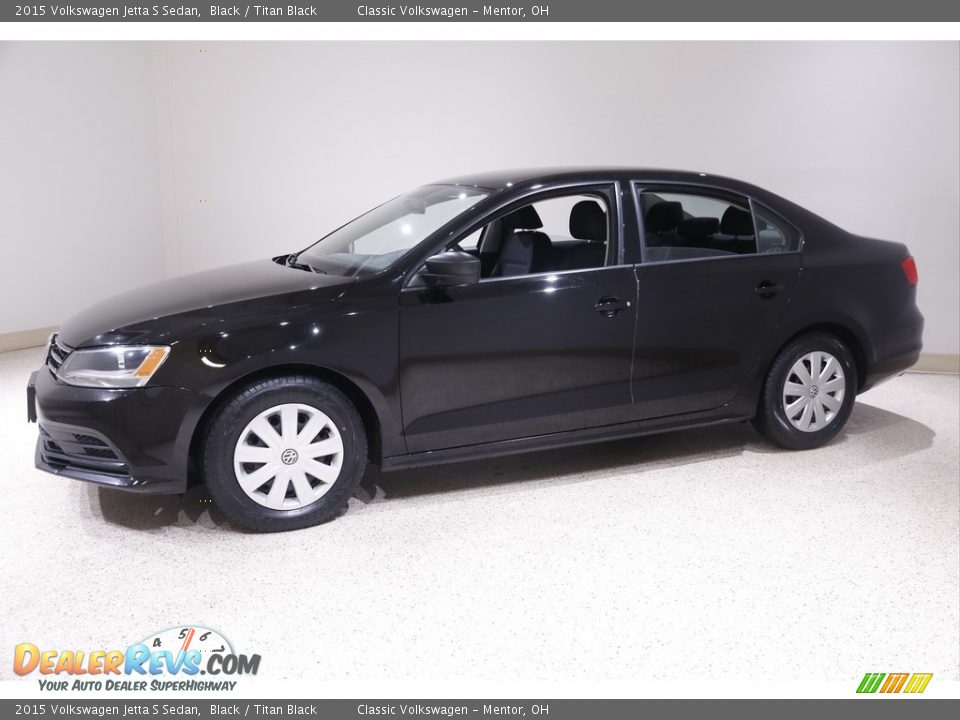 Front 3/4 View of 2015 Volkswagen Jetta S Sedan Photo #3