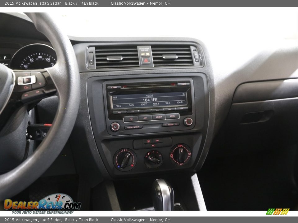 Controls of 2015 Volkswagen Jetta S Sedan Photo #9