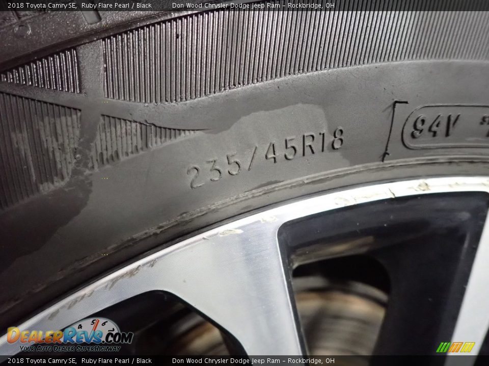 2018 Toyota Camry SE Ruby Flare Pearl / Black Photo #18