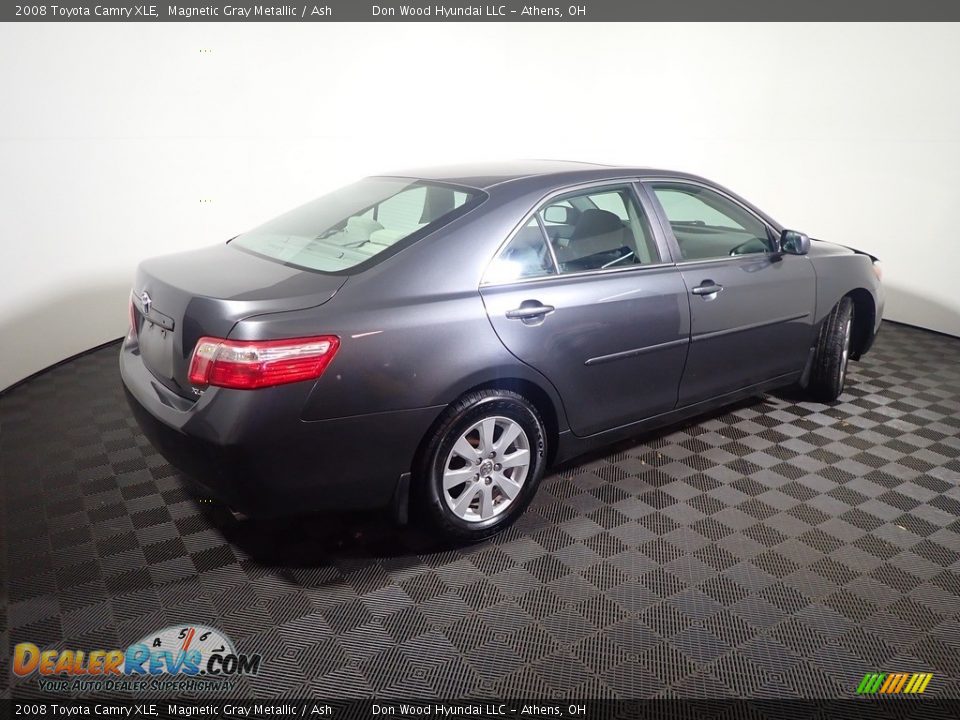 2008 Toyota Camry XLE Magnetic Gray Metallic / Ash Photo #17