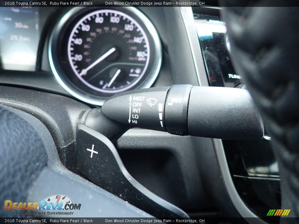 2018 Toyota Camry SE Ruby Flare Pearl / Black Photo #27