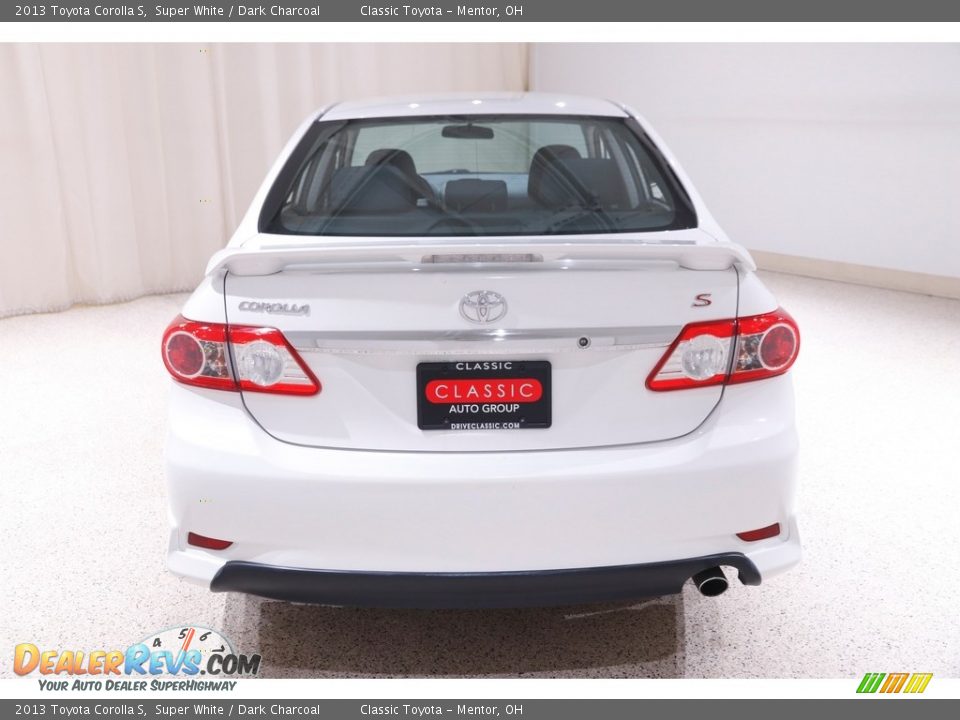 2013 Toyota Corolla S Super White / Dark Charcoal Photo #16