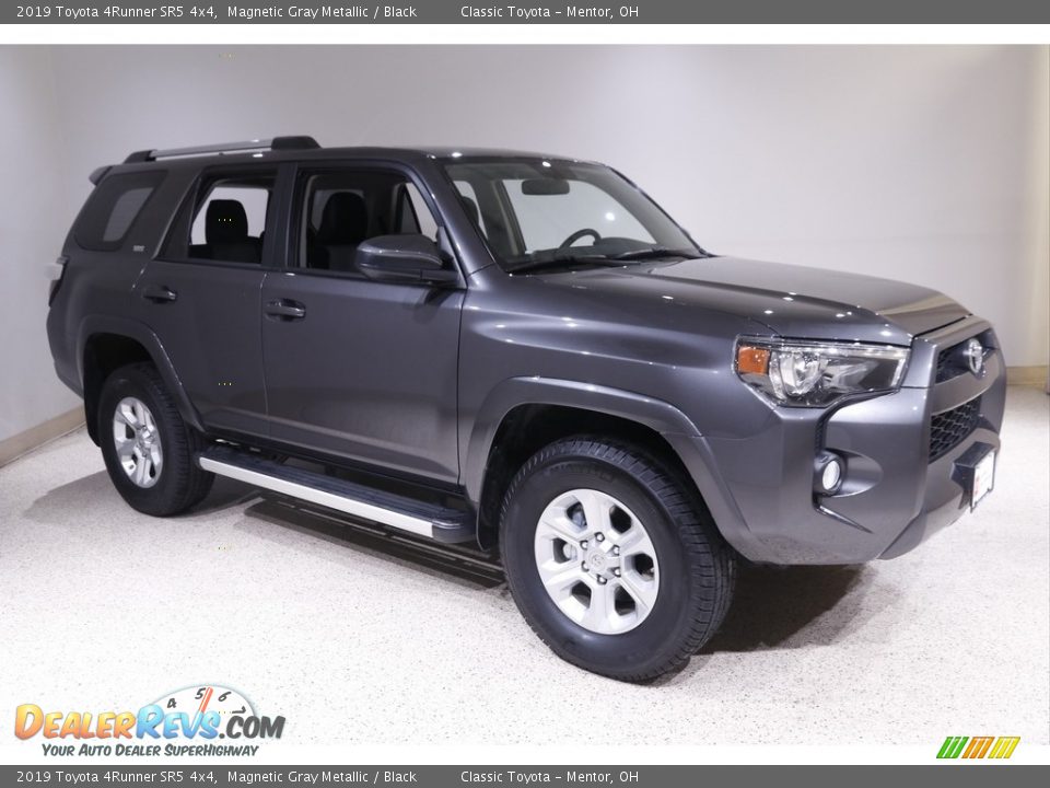 2019 Toyota 4Runner SR5 4x4 Magnetic Gray Metallic / Black Photo #1