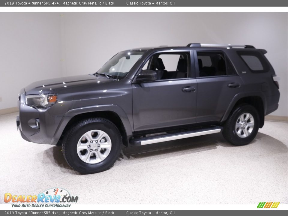 2019 Toyota 4Runner SR5 4x4 Magnetic Gray Metallic / Black Photo #3