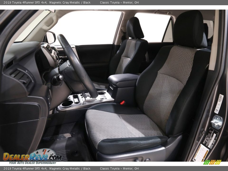 2019 Toyota 4Runner SR5 4x4 Magnetic Gray Metallic / Black Photo #5