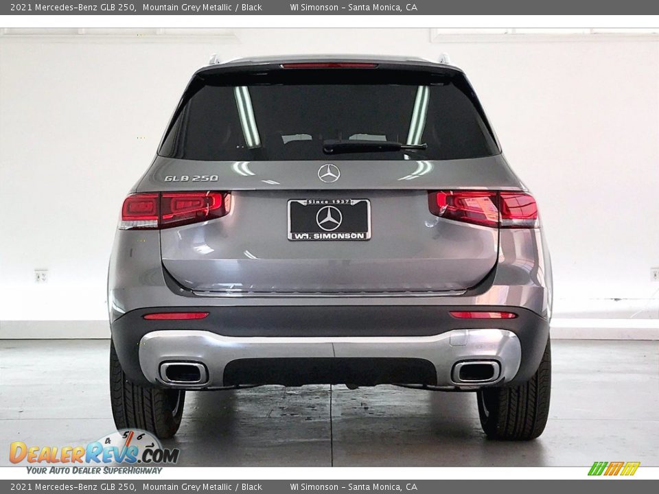 2021 Mercedes-Benz GLB 250 Mountain Grey Metallic / Black Photo #3