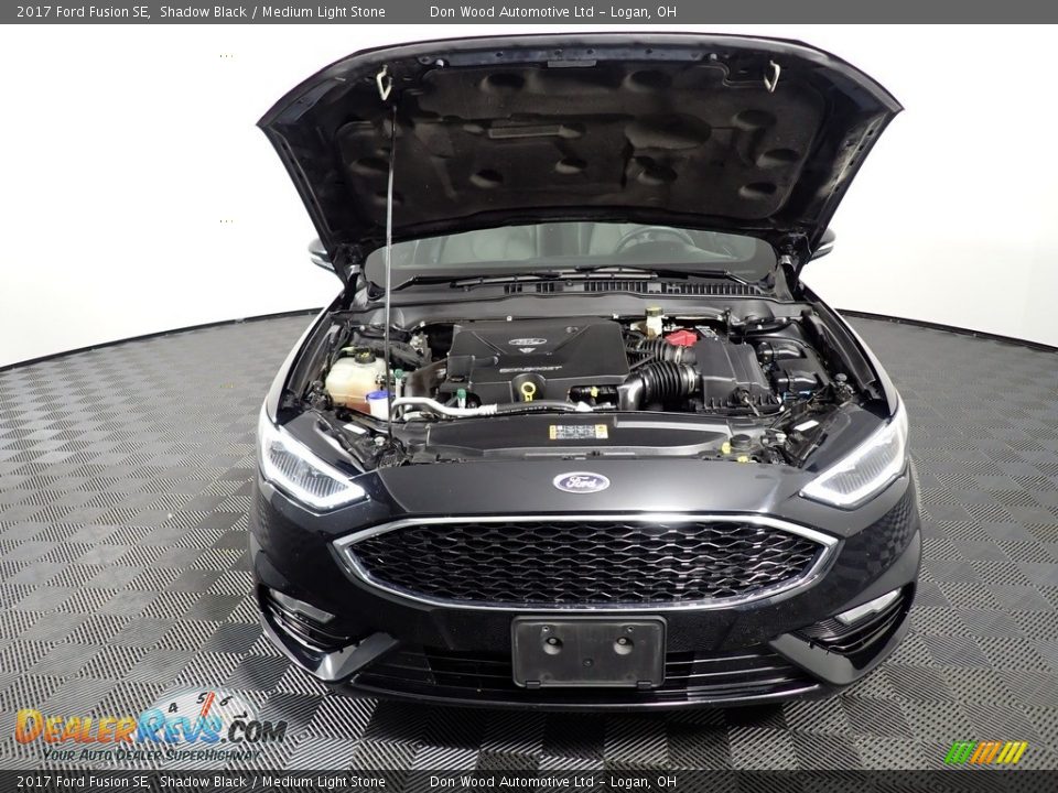 2017 Ford Fusion SE Shadow Black / Medium Light Stone Photo #8