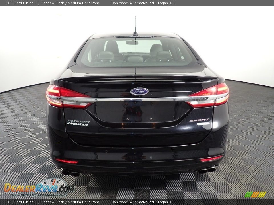 2017 Ford Fusion SE Shadow Black / Medium Light Stone Photo #14