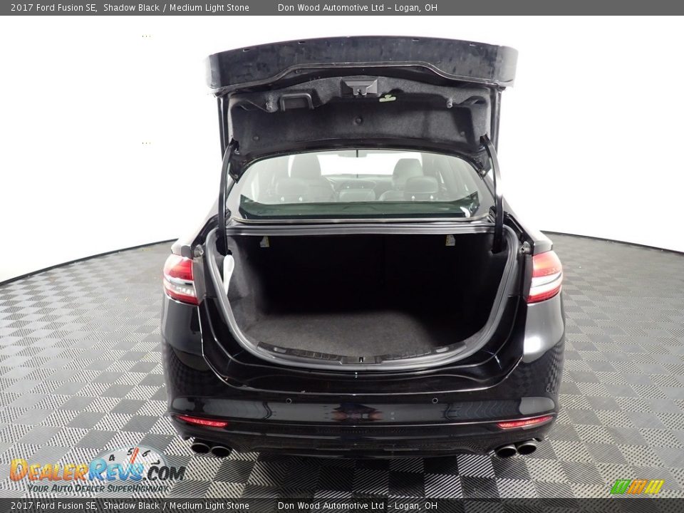 2017 Ford Fusion SE Shadow Black / Medium Light Stone Photo #15