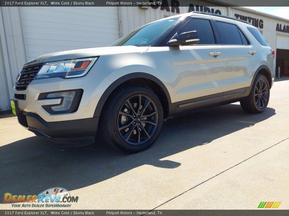 2017 Ford Explorer XLT White Gold / Ebony Black Photo #2