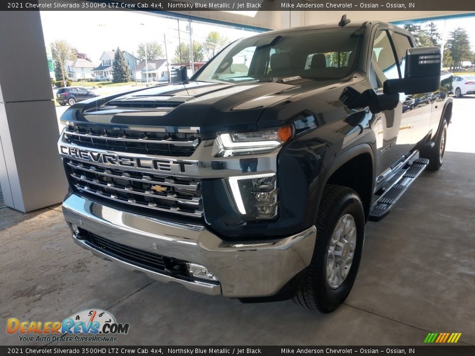 2021 Chevrolet Silverado 3500HD LTZ Crew Cab 4x4 Northsky Blue Metallic / Jet Black Photo #8