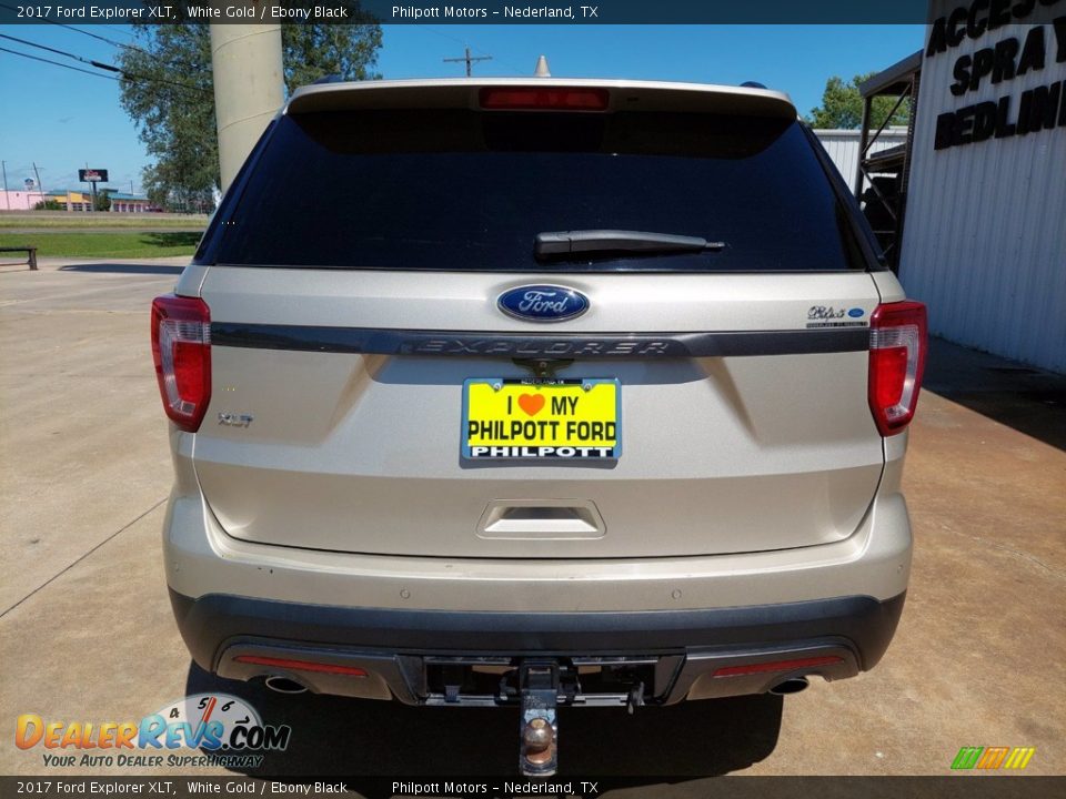 2017 Ford Explorer XLT White Gold / Ebony Black Photo #8