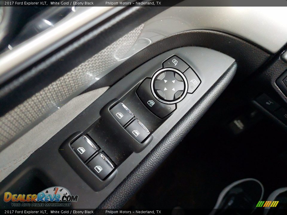 2017 Ford Explorer XLT White Gold / Ebony Black Photo #14