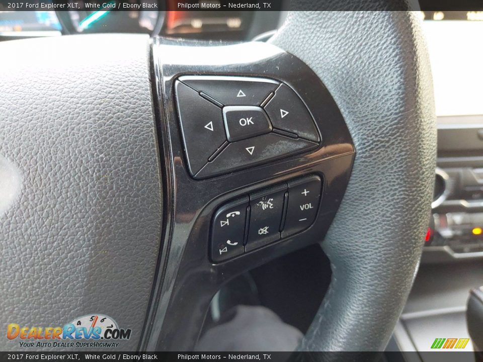 2017 Ford Explorer XLT White Gold / Ebony Black Photo #17