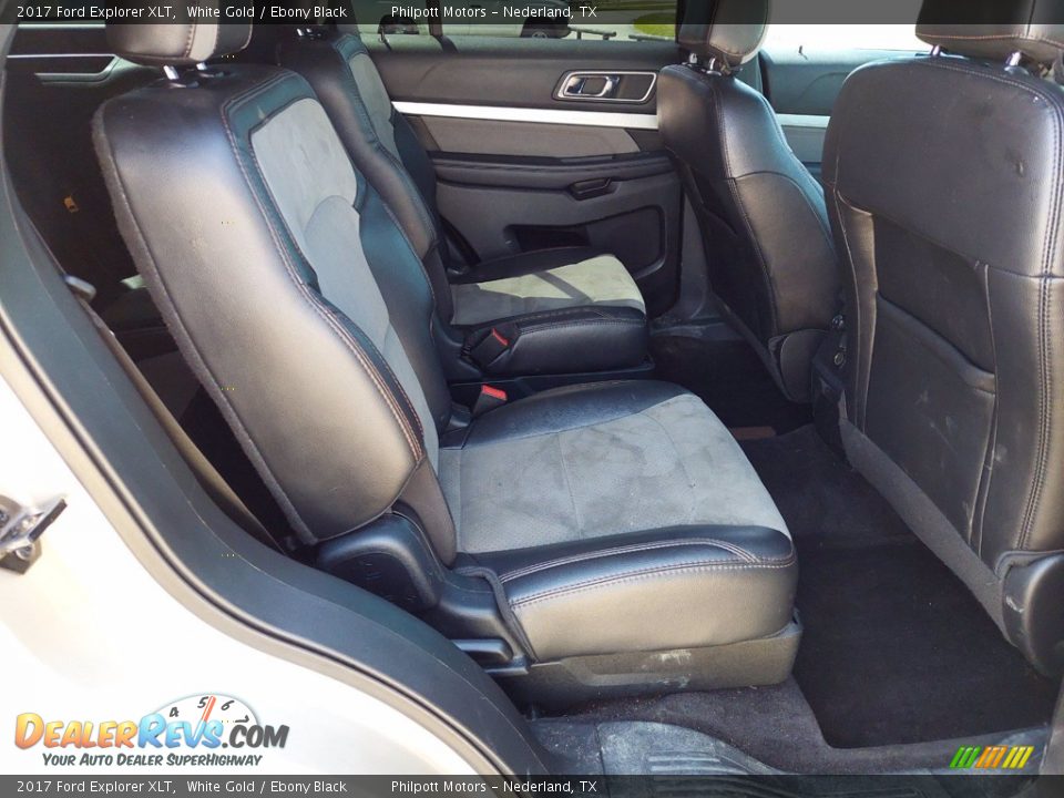 2017 Ford Explorer XLT White Gold / Ebony Black Photo #28