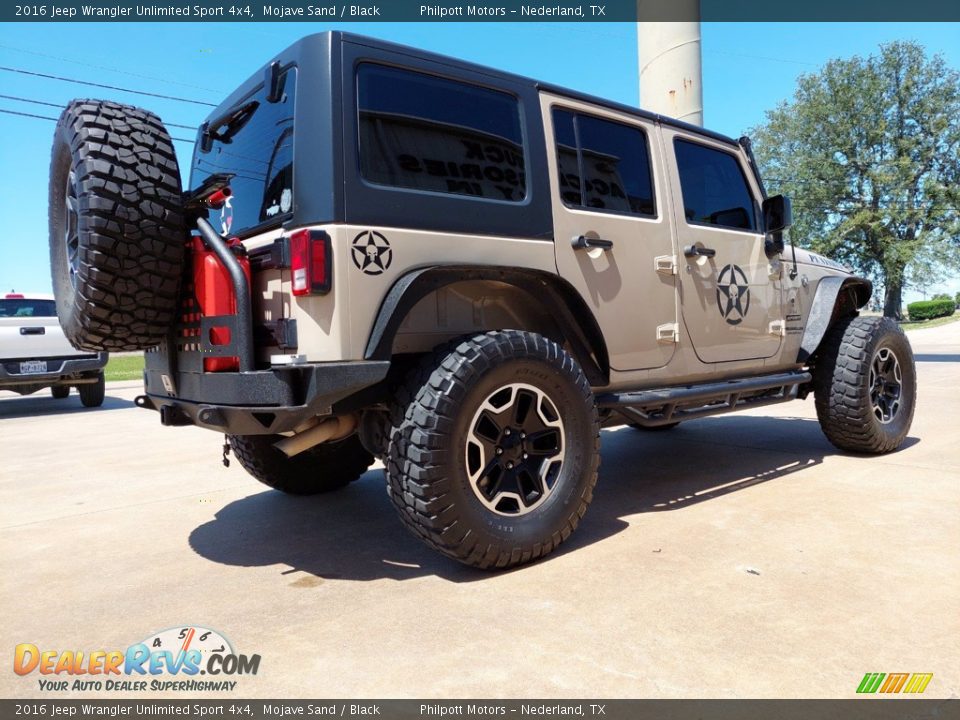 2016 Jeep Wrangler Unlimited Sport 4x4 Mojave Sand / Black Photo #3