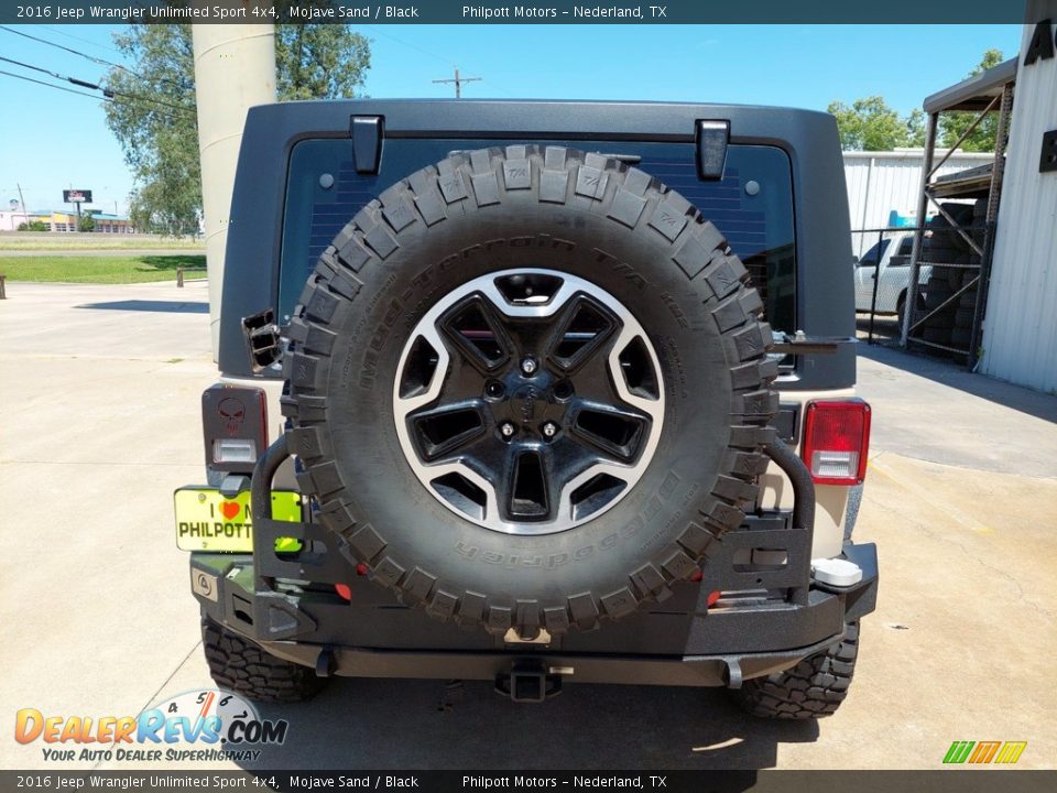 2016 Jeep Wrangler Unlimited Sport 4x4 Mojave Sand / Black Photo #8