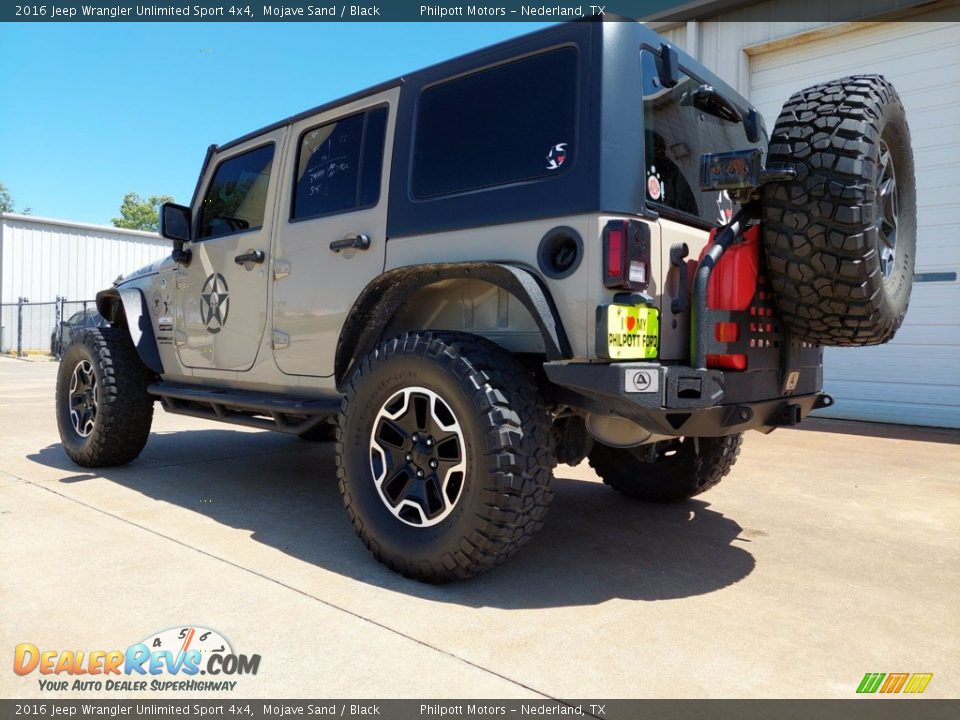 2016 Jeep Wrangler Unlimited Sport 4x4 Mojave Sand / Black Photo #11
