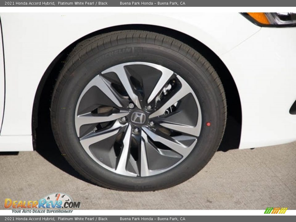2021 Honda Accord Hybrid Platinum White Pearl / Black Photo #13