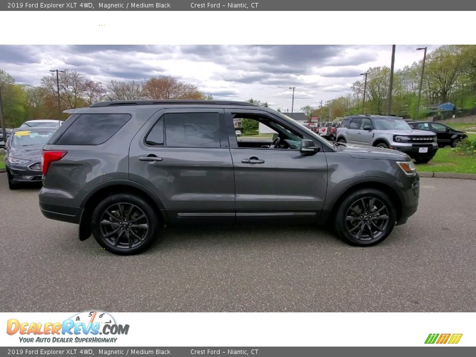 2019 Ford Explorer XLT 4WD Magnetic / Medium Black Photo #8