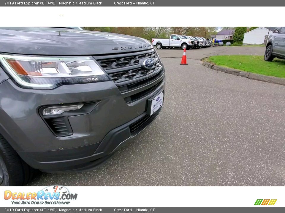 2019 Ford Explorer XLT 4WD Magnetic / Medium Black Photo #28