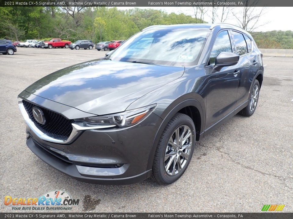Front 3/4 View of 2021 Mazda CX-5 Signature AWD Photo #4