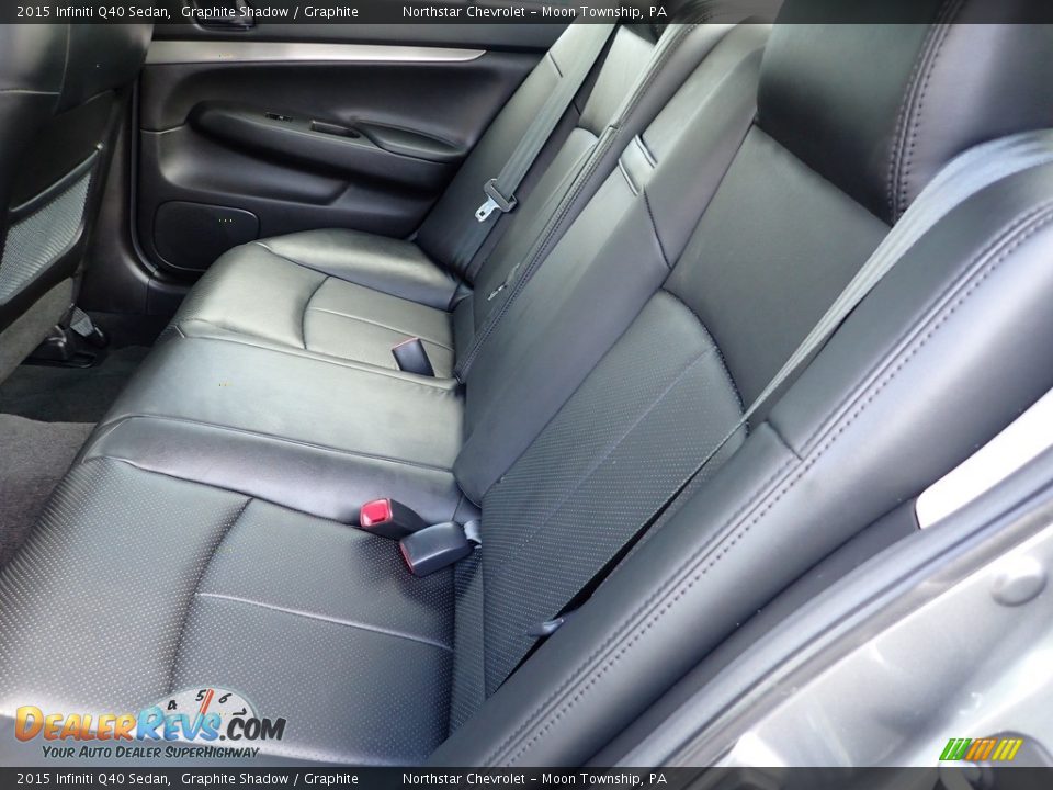 Rear Seat of 2015 Infiniti Q40 Sedan Photo #21