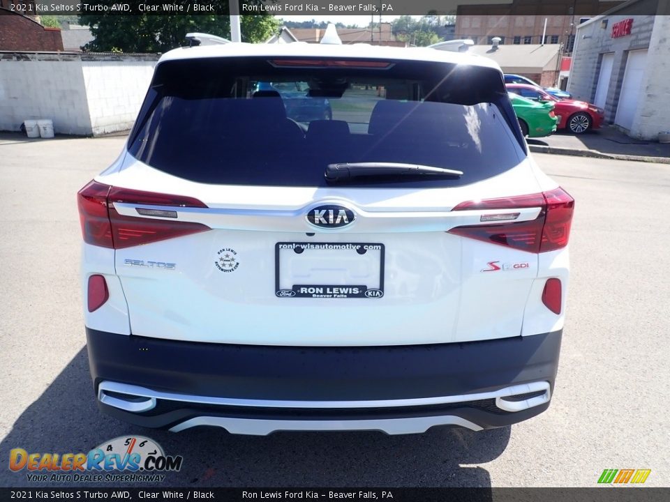 2021 Kia Seltos S Turbo AWD Clear White / Black Photo #8