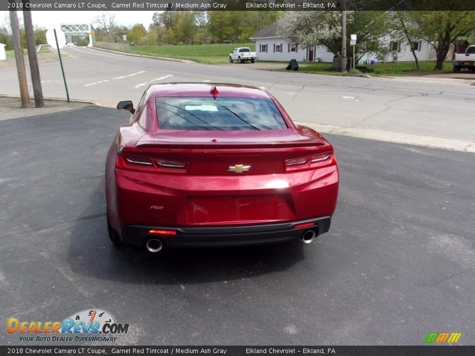 2018 Chevrolet Camaro LT Coupe Garnet Red Tintcoat / Medium Ash Gray Photo #4