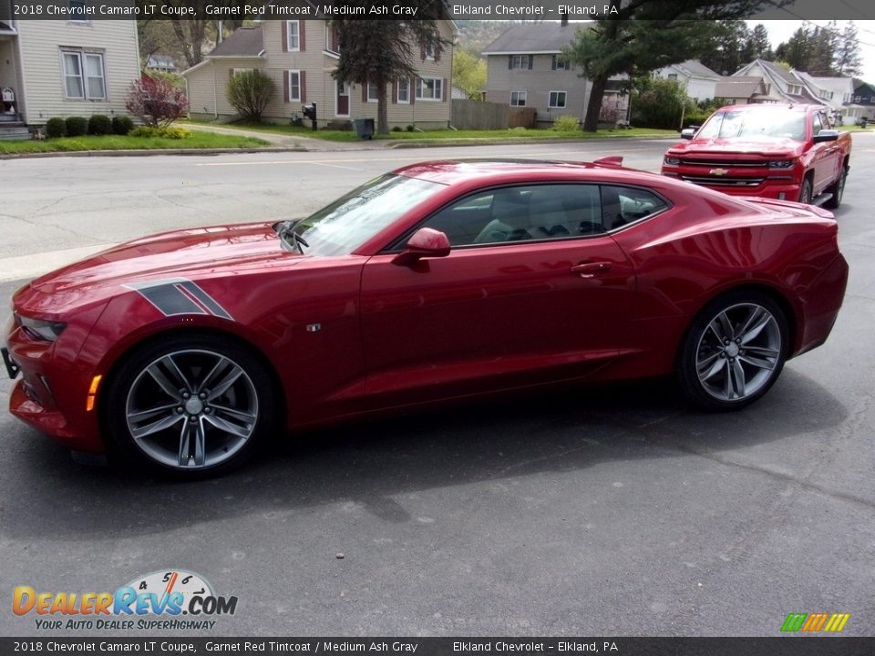 2018 Chevrolet Camaro LT Coupe Garnet Red Tintcoat / Medium Ash Gray Photo #6