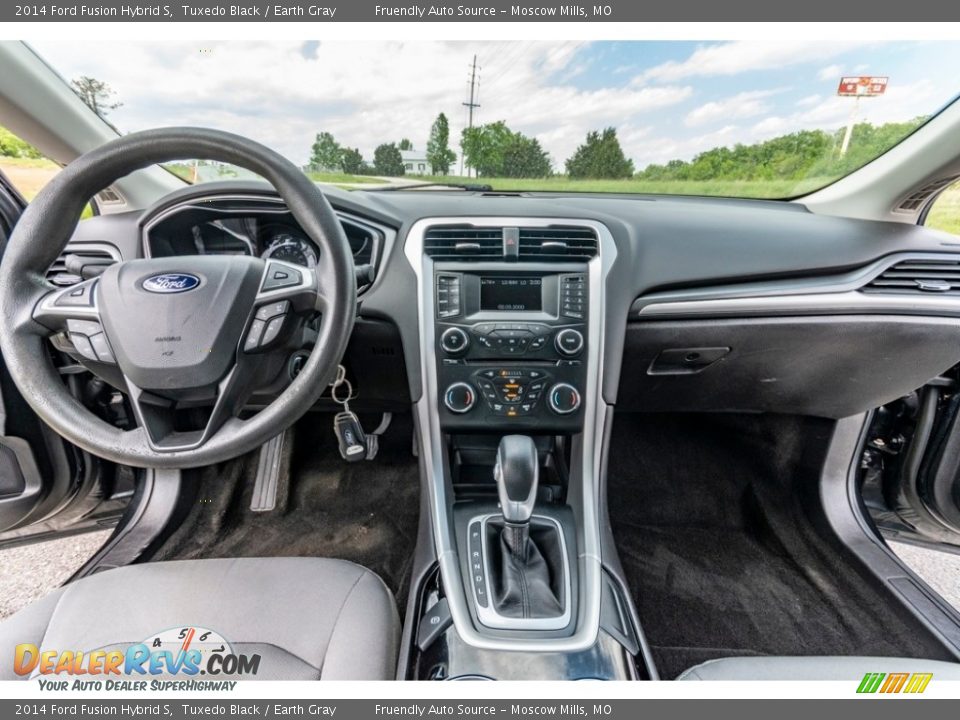 2014 Ford Fusion Hybrid S Tuxedo Black / Earth Gray Photo #30