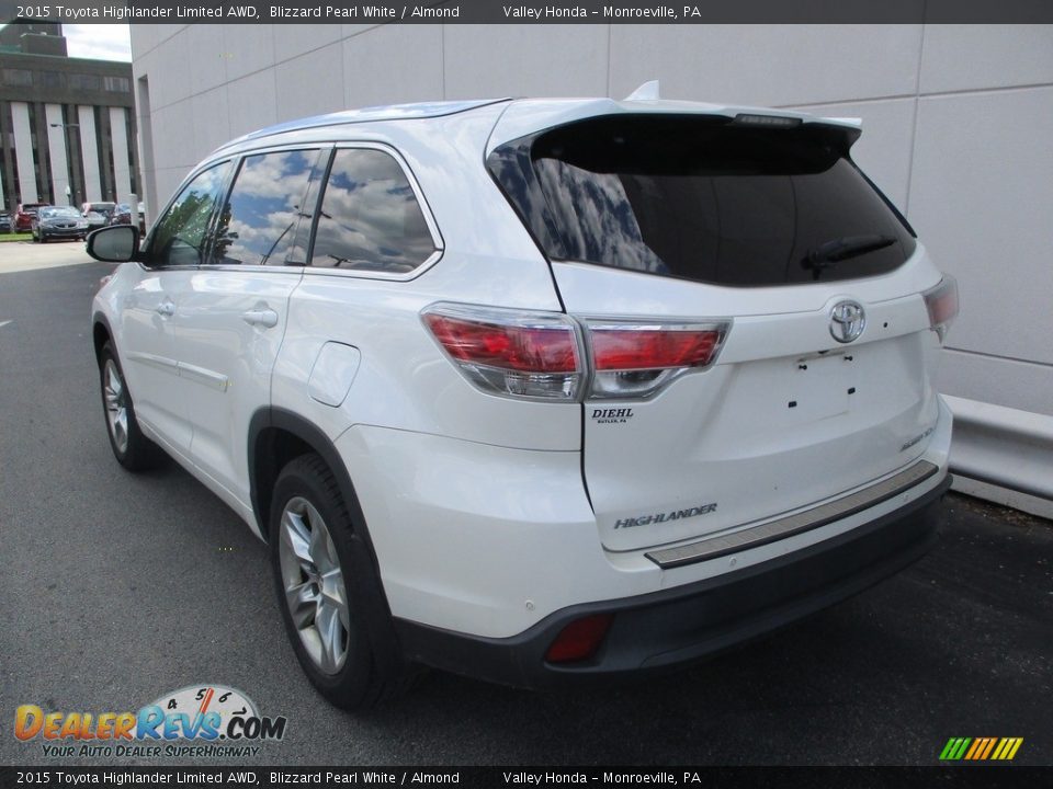 2015 Toyota Highlander Limited AWD Blizzard Pearl White / Almond Photo #3