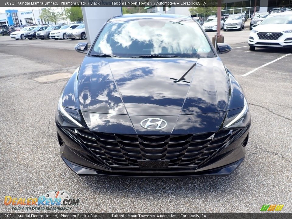 2021 Hyundai Elantra Limited Phantom Black / Black Photo #4