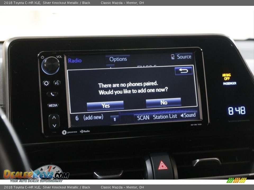 2018 Toyota C-HR XLE Silver Knockout Metallic / Black Photo #11